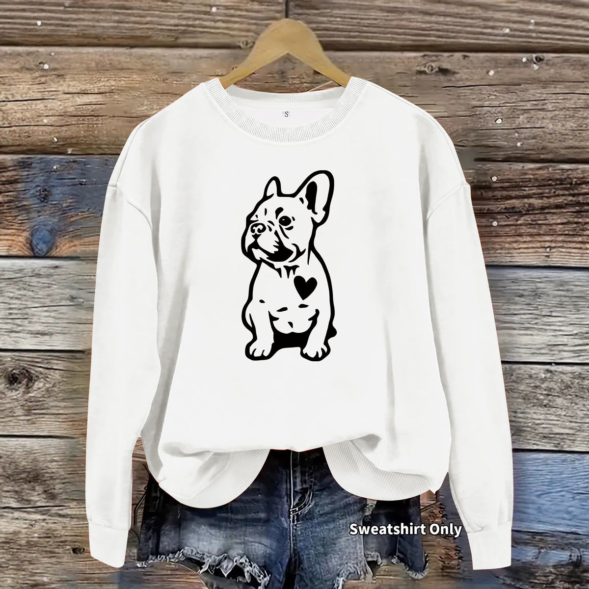 Round neck long sleeved sweatshirt