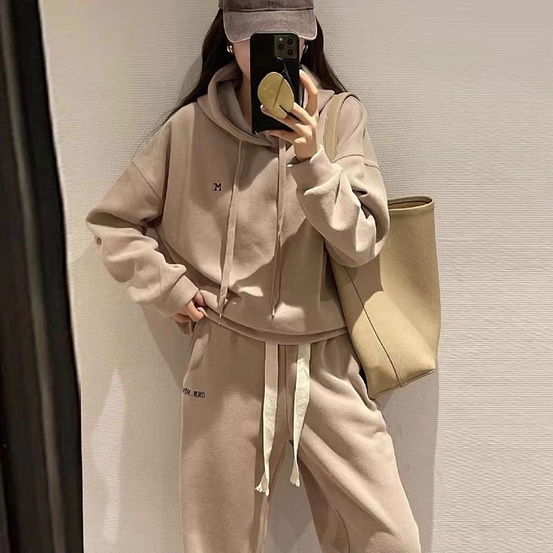 Fashionable  Women's Hoodie Set with Letter Embroidery and Casual Cuffed Pants, Two-Piece Outfit