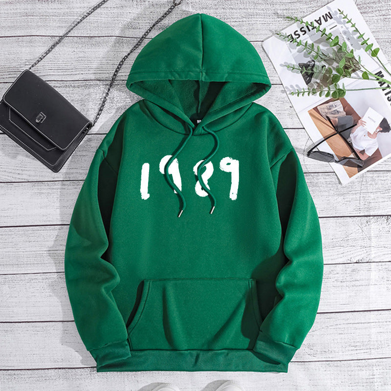 Printed hooded back collar with fleece hoodie for women