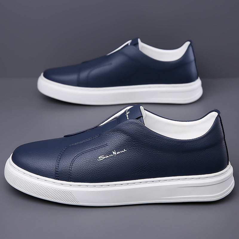 Sneakers with a casual style and anti slip lace up flat bottom with soft sole and soft surface can be easily kicked with one foot