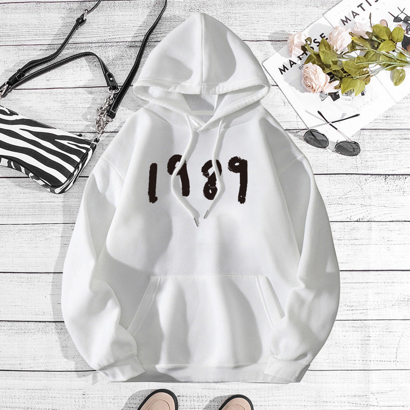 Printed hooded back collar with fleece hoodie for women
