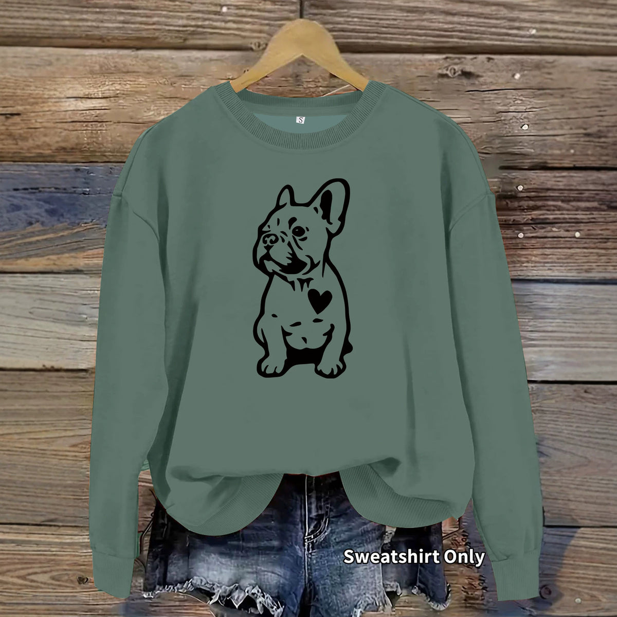 Round neck long sleeved sweatshirt