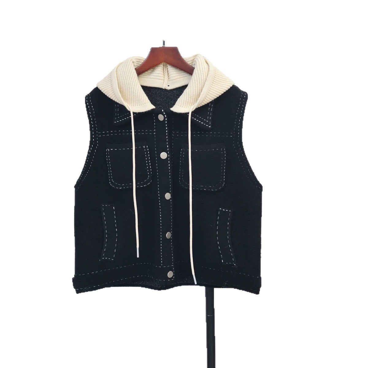 Loose sleeveless sweater vest for women