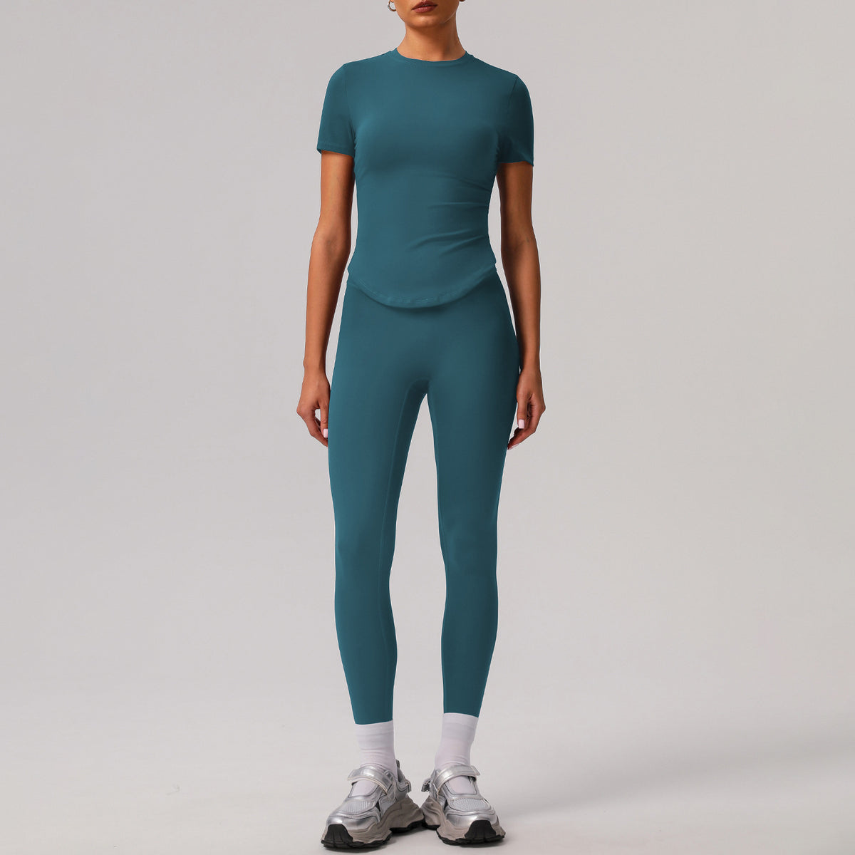 Solid color tight yoga suit quick drying fitness suit outdoor body shaping running suit women's fitness suit ﻿