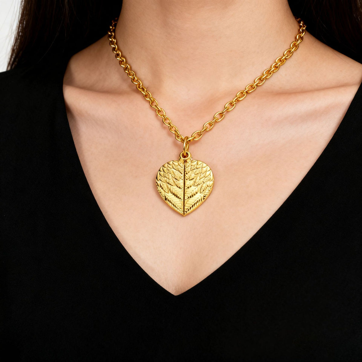 Custom-Made, Ships in 1-2 Days Angel Wings Love Heat Transfer Printing Necklace