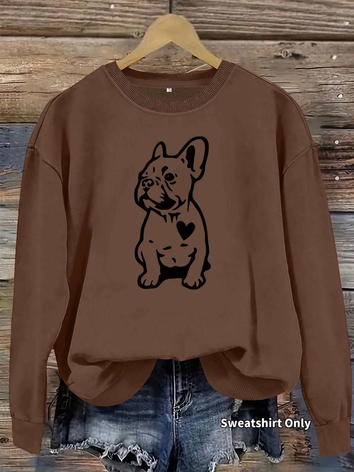 Round neck long sleeved sweatshirt