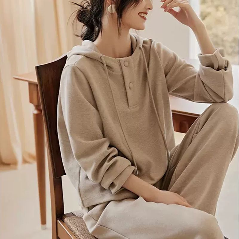 Muted Tone Women's Lazy Style Two-Piece Set Fashion Hooded Lightweight Sweatshirt Outfit