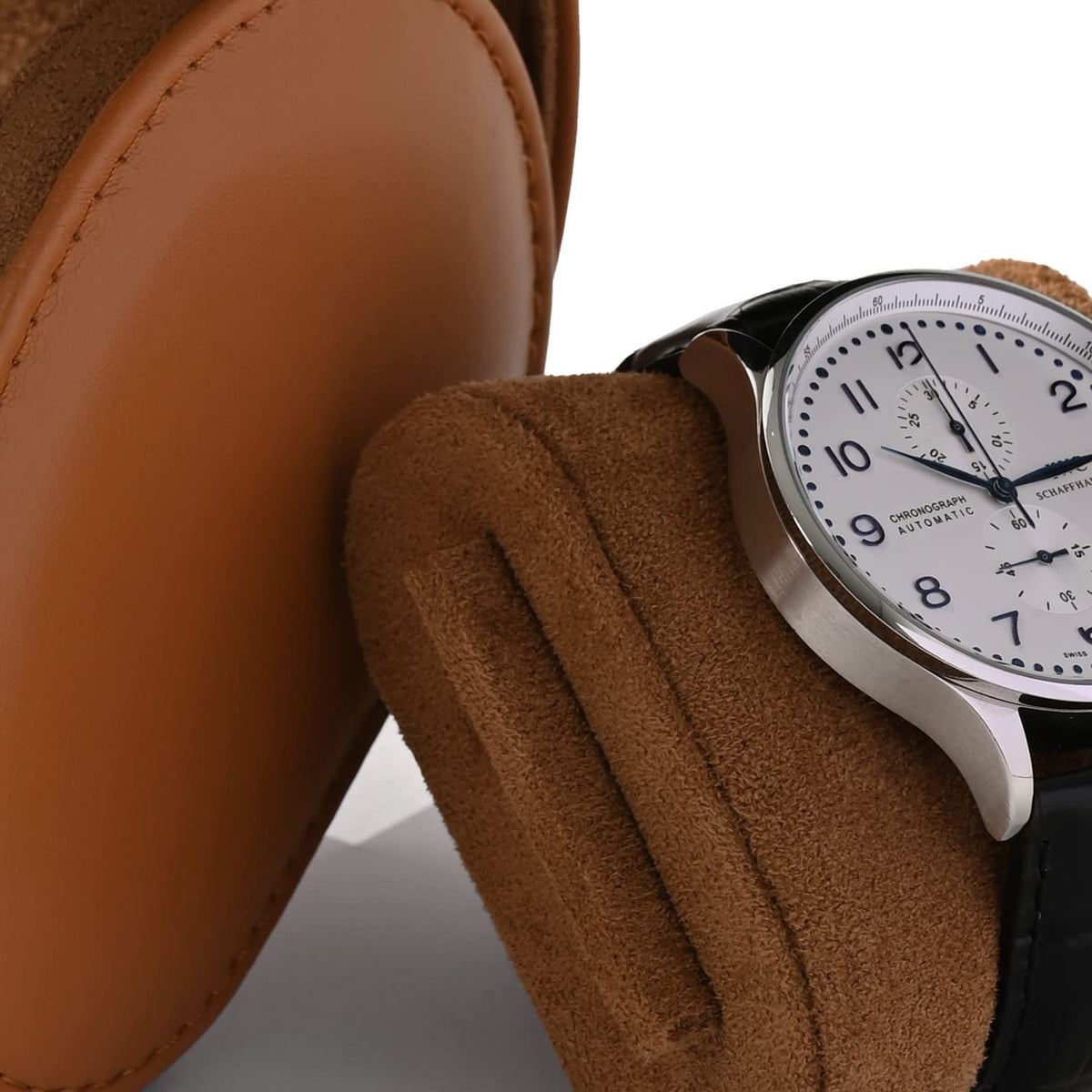 Portable watch storage box