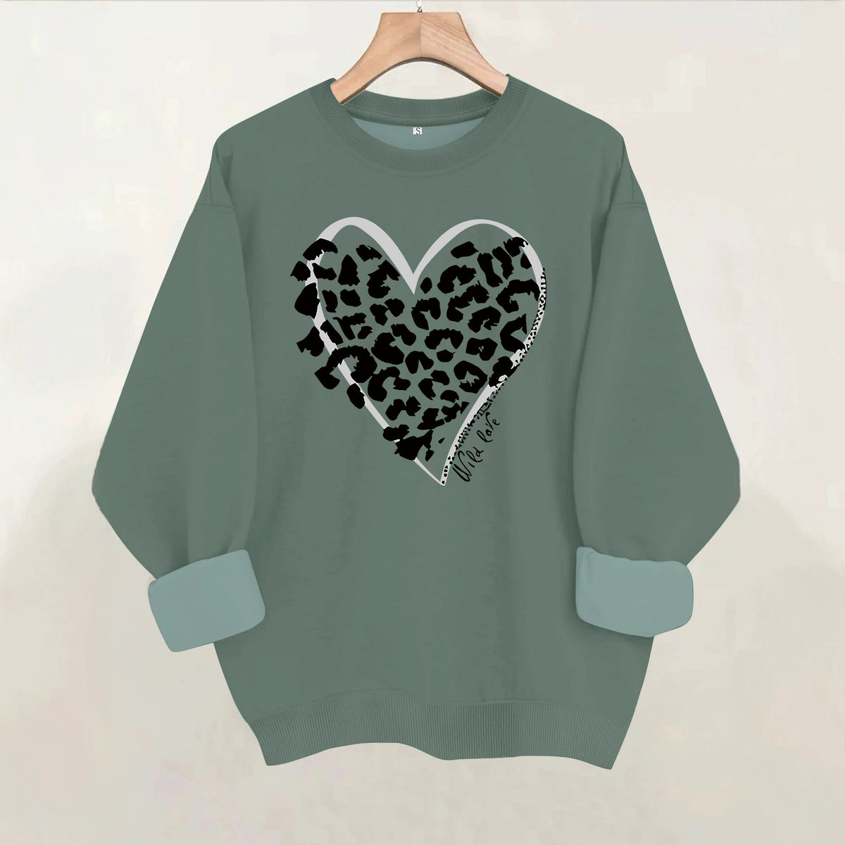 Round neck fleece hoodie