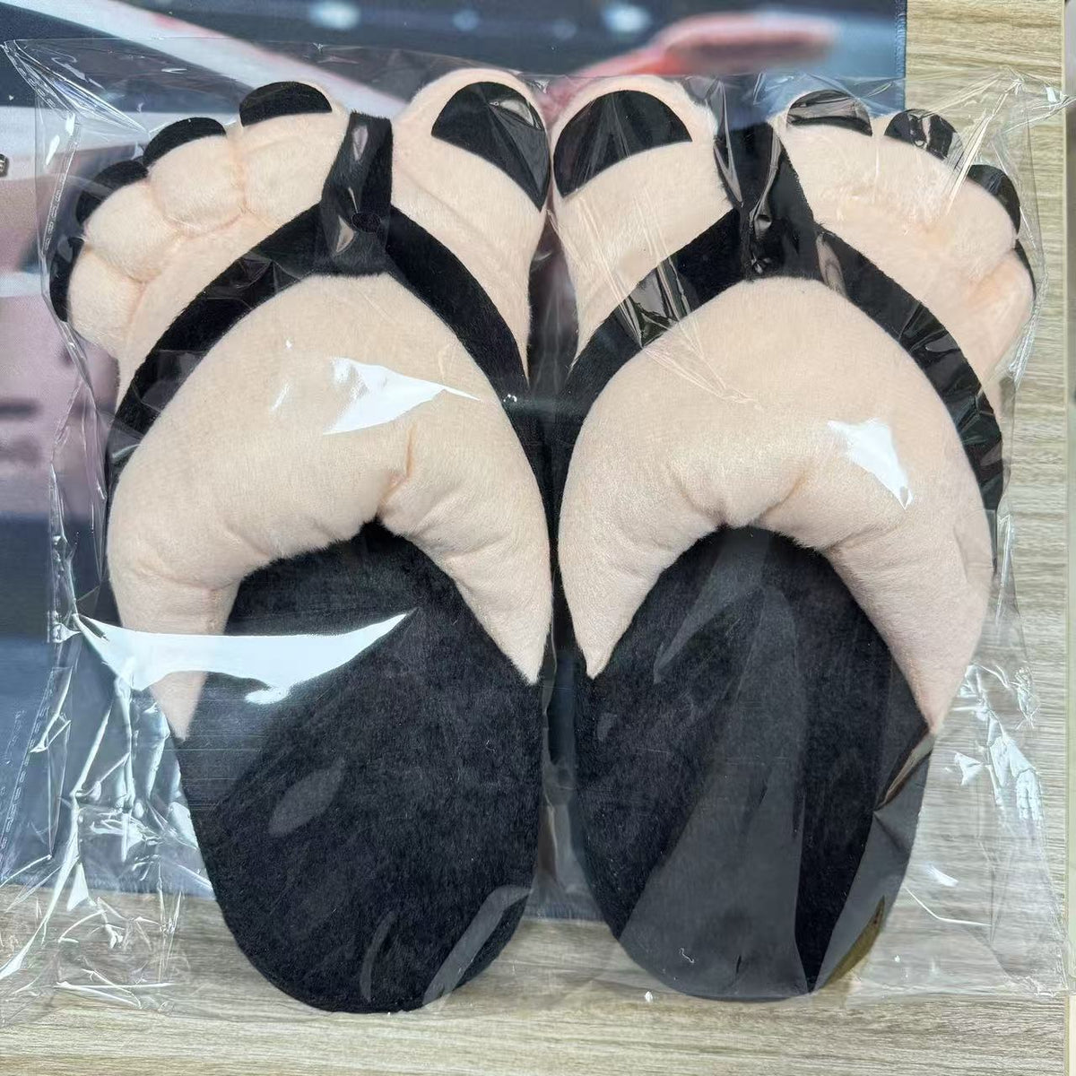 Creative Cute Funny Big Foot Cotton Slippers for Women, Autumn/Winter Couple Men's Indoor Warmth Personality Style