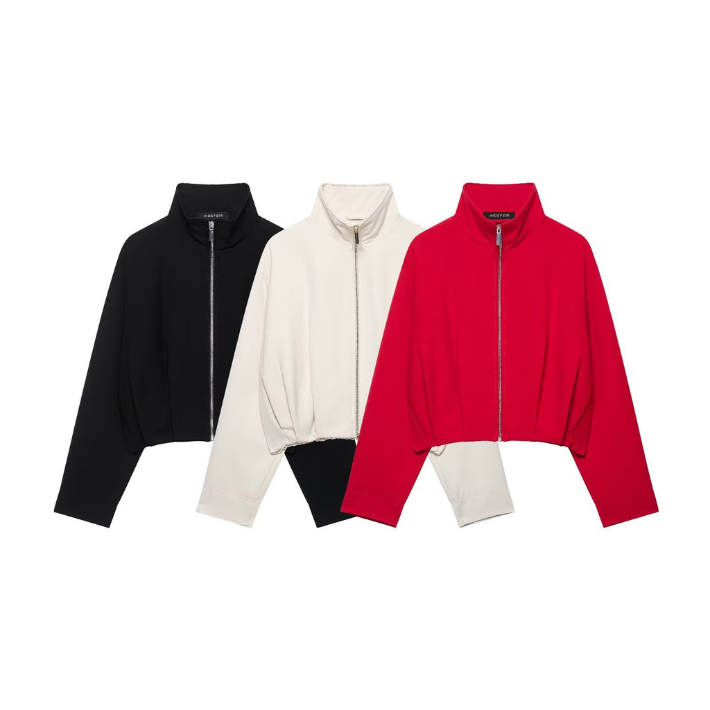 Stand up collar long sleeved zipper jacket