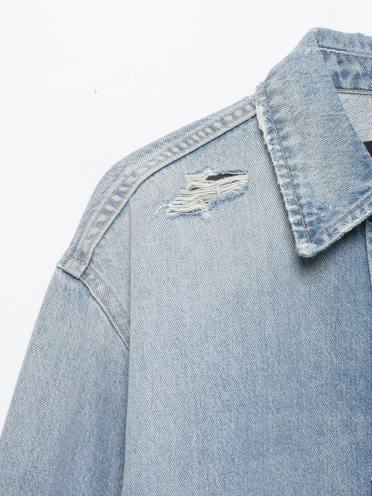 Collar denim long sleeved jacket