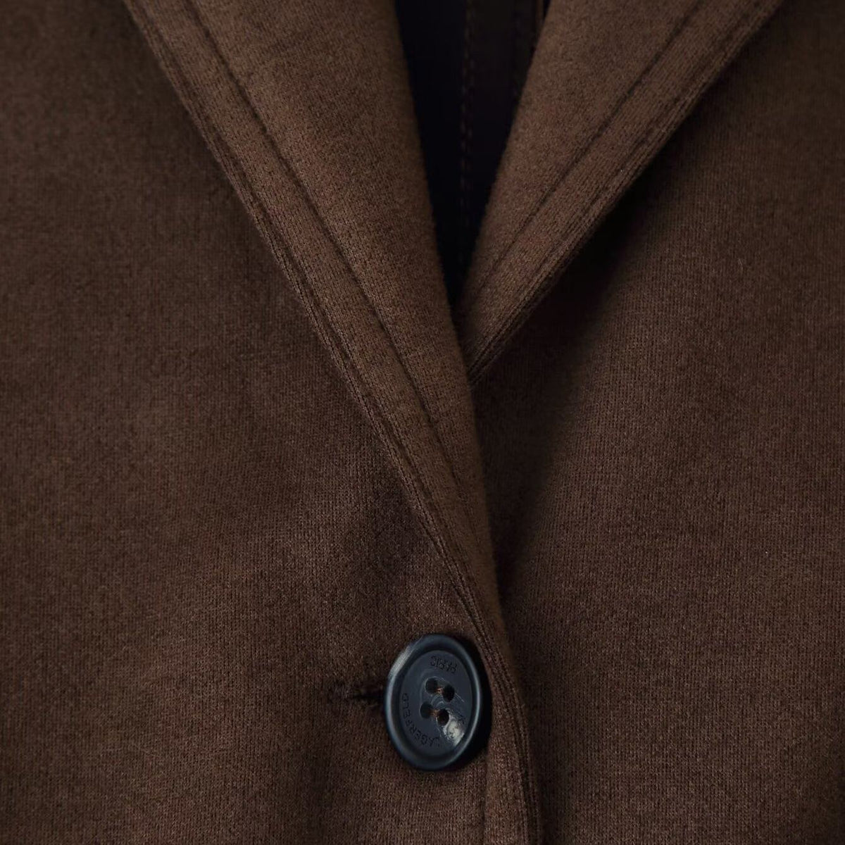 Collar waistband jacket
