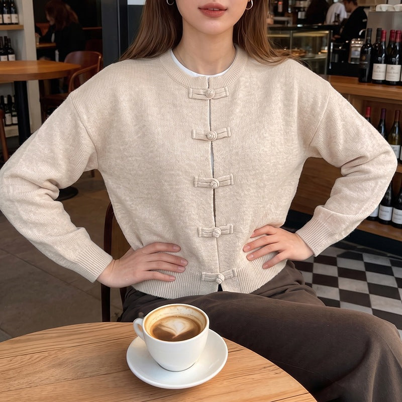Casual Knitted Cardigan Jacket with Long Sleeves and Traditional Pipa Buttons